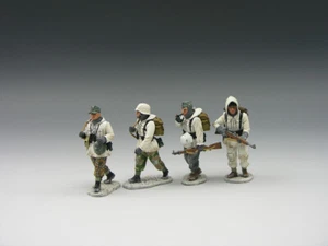 Rare 4 figure set King Country BBG014 Snow Patrol German Ww2 1:30 bbg14 winter - Picture 1 of 1