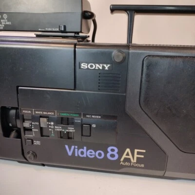 Sony Super 8 AF CCD-V8AF Vintage Video Camera Recorder *NOT TESTED - Image 1 of 4