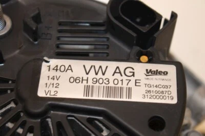 ALTERNADOR V-SNAAR Volkswagen Passat Variant (365) 2011 06H903017E Foto 1 de 3