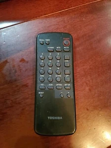 Genuine Toshiba CT-9743 Remote Control TV20D30 TV27D30 CF20D30 CF27D30 Tested - Picture 1 of 3