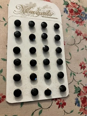 Ancienne plaque de bouton en JAIS NOIR  Poupée Parisienne jumeau mignonette 5mm - Photo 1/3