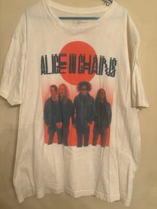 Alice In Chains 2022 Official Tour T-shirt Men’s XL Dates On Back - Picture 1 of 4