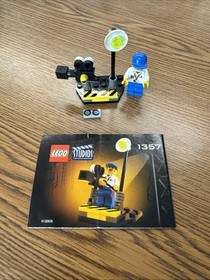 LEGO Studios: Stuntman Catapult (1356) and 1357 Camerman complete w/instructions