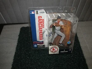 McFarlane 2004 Nomar Garciaparra Boston Red Sox serie 9 (camiseta gris) - Imagen 1 de 6