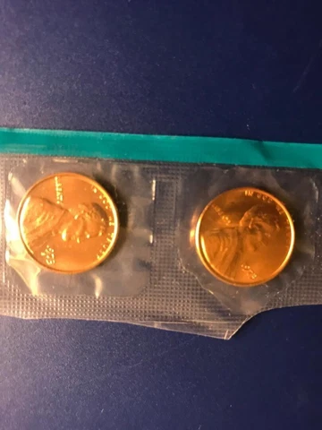 1973 P+D+S LINCOLN CENT STILL IN MINT CELLO NICE L@@K Cover