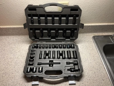 LLAVE DE ENGRANAJES 84916N - 44 piezas Enchufe de impacto estándar y profundo de 6 puntos de accionamiento de 3/8" Foto 1 de 4