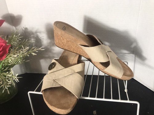 Sandalo UGG beige sughero zeppa croce lyra 8
