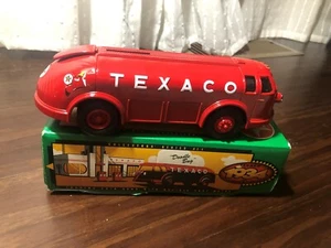 COIN BANK BY ERTL 1934 TEXACO DOODLE BUG DIAMOND T TANKER DIECAST - Picture 1 of 3