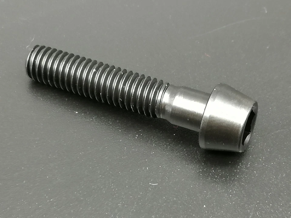 Tornillo Allen hexagonal cónico súper ligero M6x30 mm 1 pieza para auriculares de bicicleta Foto 1 de 1