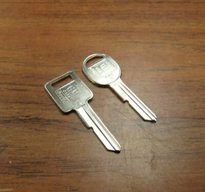New GM B48 & B49 Ignition Key Uncut Blank Set - Afbeelding 1 van 1