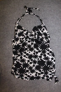 PARTE SUPERIOR TANKINI TALLA 42 NEGRO BLANCO FLORES BPC - Imagen 1 de 2