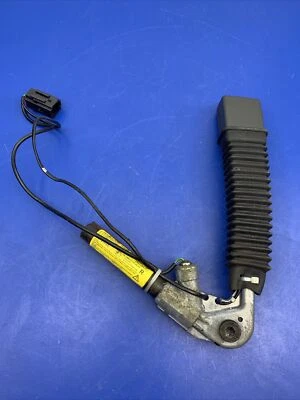 JAGUAR 2003-2004 TIPO S DELANTERO DERECHO CINTURÓN DE SEGURIDAD CLIP PESTILLO HEBILLA OEM gris ☼ Foto 1 de 4