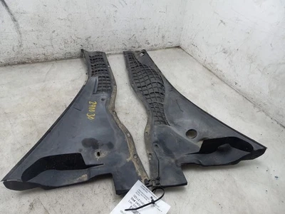 PANEL DE VENTILACIÓN CAPUCHA LEXUS SC400 97 Foto 1 de 4