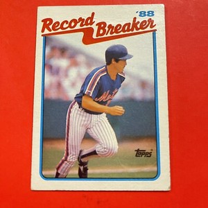 1989 Topps Baseball Record Breaker #7 KEVIN McREYNOLDS Mets Stolen Bases Record