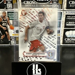 2023 Topps Pristine Road to UEFA Euro 2024 - #123 Robert Lewandowski - Picture 1 of 2