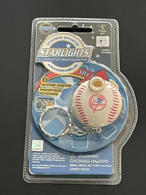 2002 Steiner New York Yankees Starlights Illuminated Photo Keychain Jeter + - Image 1 of 2