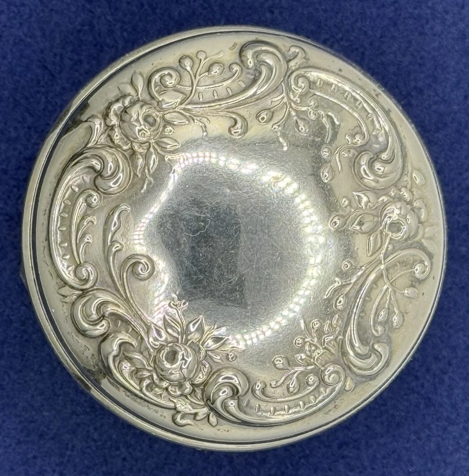 Tarro victoriano Gorham de plata esterlina con rollo de rosa Foto 1 de 3