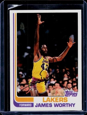 Archivos Topps 1992-93 - James Worthy #31 Hofer Foto 1 de 2