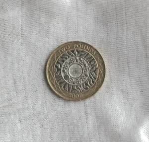 2007 2 libras; Reino Unido; de pie sobre los hombros de gigantes; circulado - Imagen 1 de 2