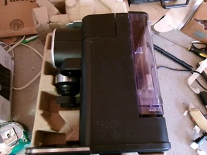 CUISINART SINGLE SERVE COFFEE MAKER + COFFEE GRINDER 48-OUNCE - used once Q - Picture 1 of 2
