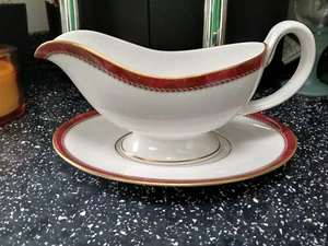ROYAL WORCESTER MEDICI RUBINO (ROSSO) SALSA/SALSA BARCA E SUPPORTO - Foto 1 di 3