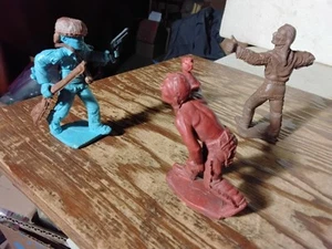 1950s PECO  DAVY CROCKETT Frontier Figure w Accessories pirate Playset - Picture 1 of 8