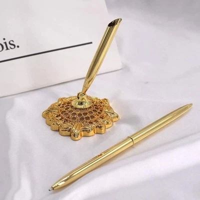 Metal Pen & Stand Decorative Pen Retro Classic Style Hollow Pattern Compact - Image 1 of 4