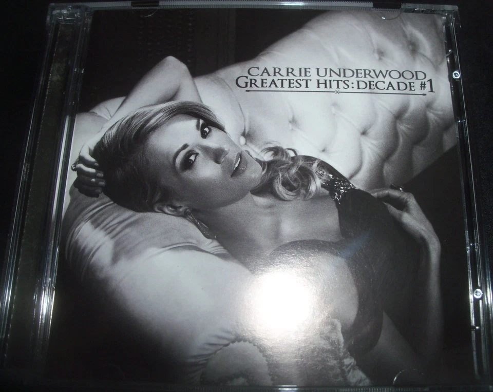 Carrie Underwood – Greatest Hits: Decade #1 – 2 CD – Like New - Image 1 of 1