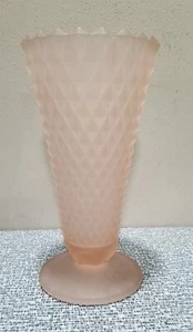 Vintage FROSTED PINK Indiana Pressed Glass DIAMOND POINT Footed VASE 8” Tall - Picture 1 of 9
