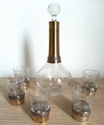 RAVISSANT ancien SERVICE A LIQUEUR CARAFE et 5 VERRES CRISTAL et METAL ARGENTE - Photo 1/4