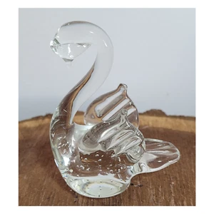 Blown Glass Swan Figurine 4.5 Inches Tall Art Glass - Picture 1 of 4