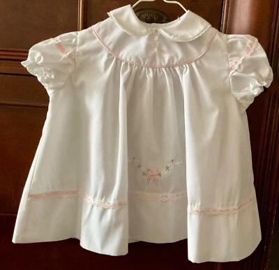 VTG TINY TOTS ORIGINAL LITTLE GIRL WHITE SHORT SLV DRESS NO SIZE PINK SATIN TRIM - Image 1 of 4