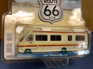 chase 1986 Fleetwood bounder 1/64 Motorhome Route 66 green machine - Picture 1 of 3