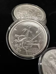 Moneda lingotes redondos Silverbug Island Mermaid 2016 1 OZ 999 plata fina BU Treasur - Imagen 1 de 4