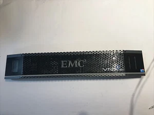 Front cover for EMC 2 VNXe 3200 SAS 3.5 inch Hard drive Array - Picture 1 of 2