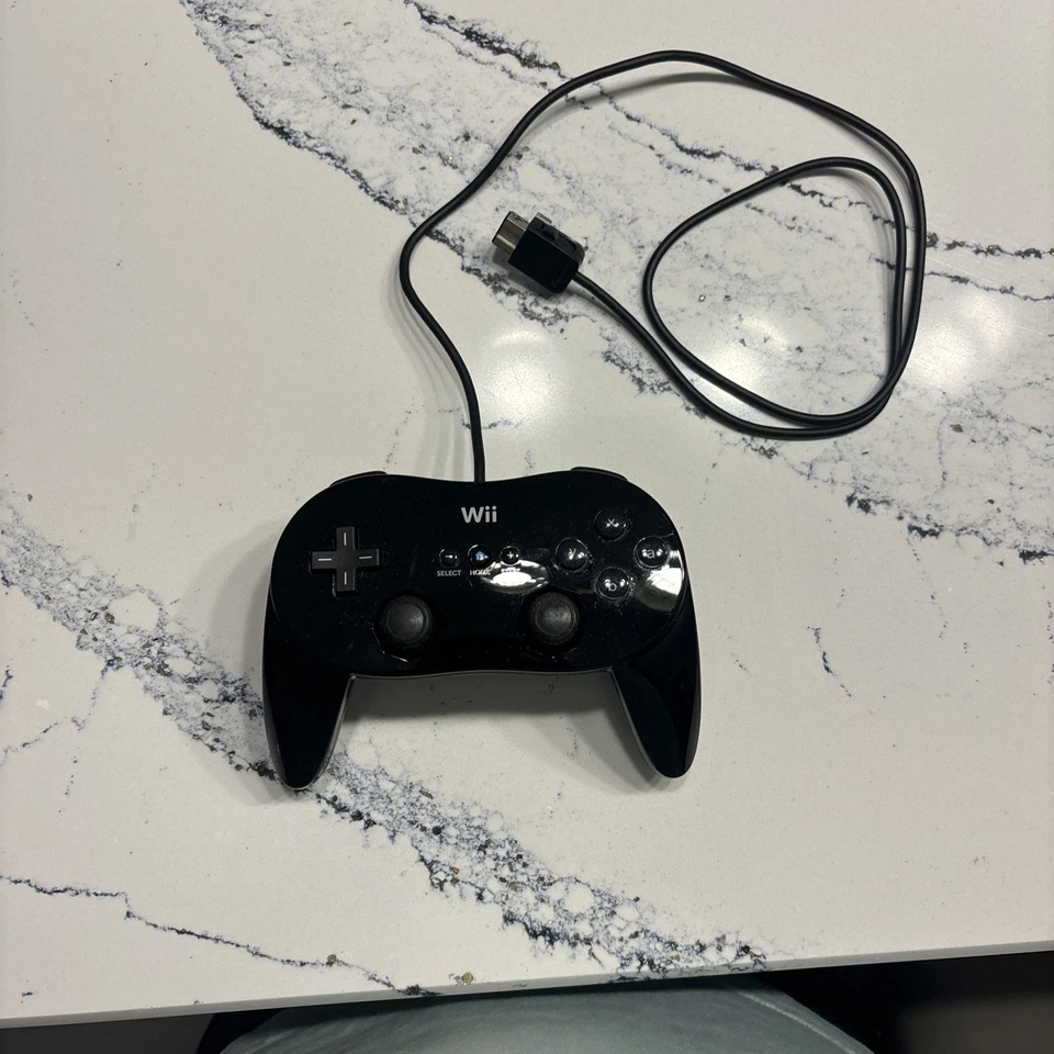 Nintendo Wii Classic Pro Controller RVL-005 Black OEM Official Tested - Image 1 of 1