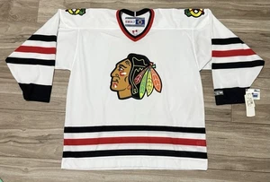 Size XL - NWT Vintage Chicago Blackhawks CCM White 4th Generation Replica Jersey - Picture 1 of 12