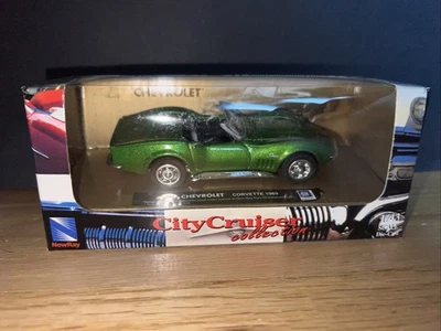 New Ray City Cruiser Collection 1:43 Diecast Chevrolet Corvette 1969 Green NIB - Image 1 of 4