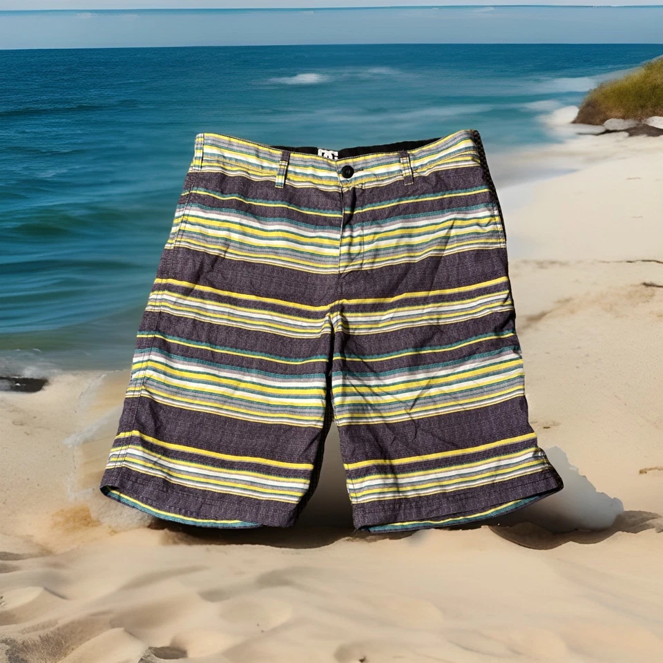 DC Shoes Hombres Talla 32 Negro Amarillo Verde Rayas Surf Bañador Skateboard Shorts Foto 1 de 4