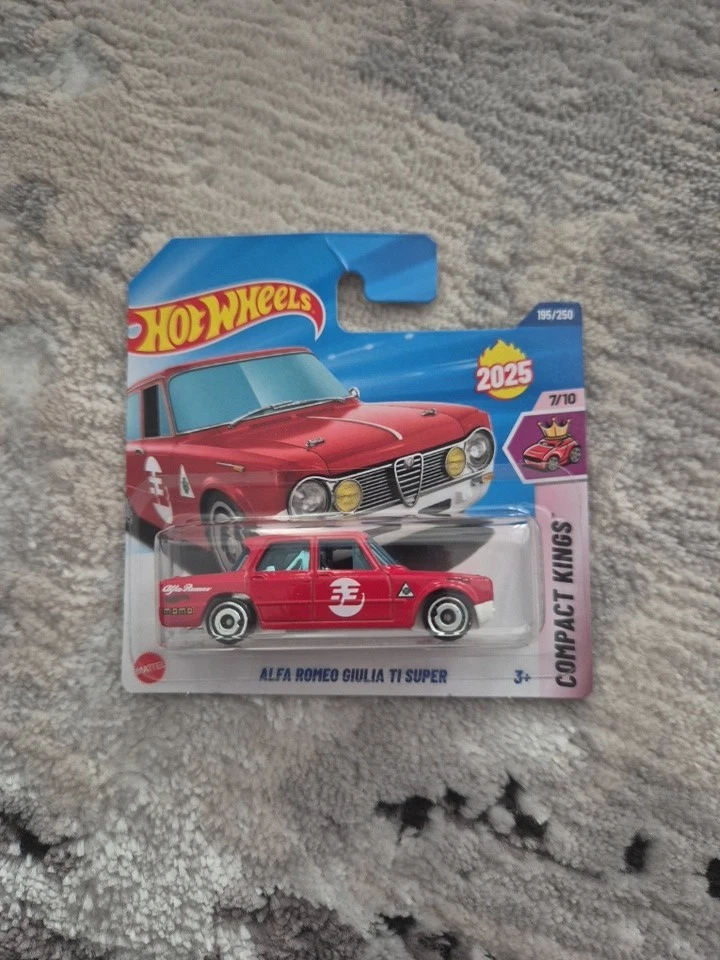 Hot Wheels первое издание. Alfa Romeo Giulia T1 Super. Новый 2025 - Изображение 1 из 1