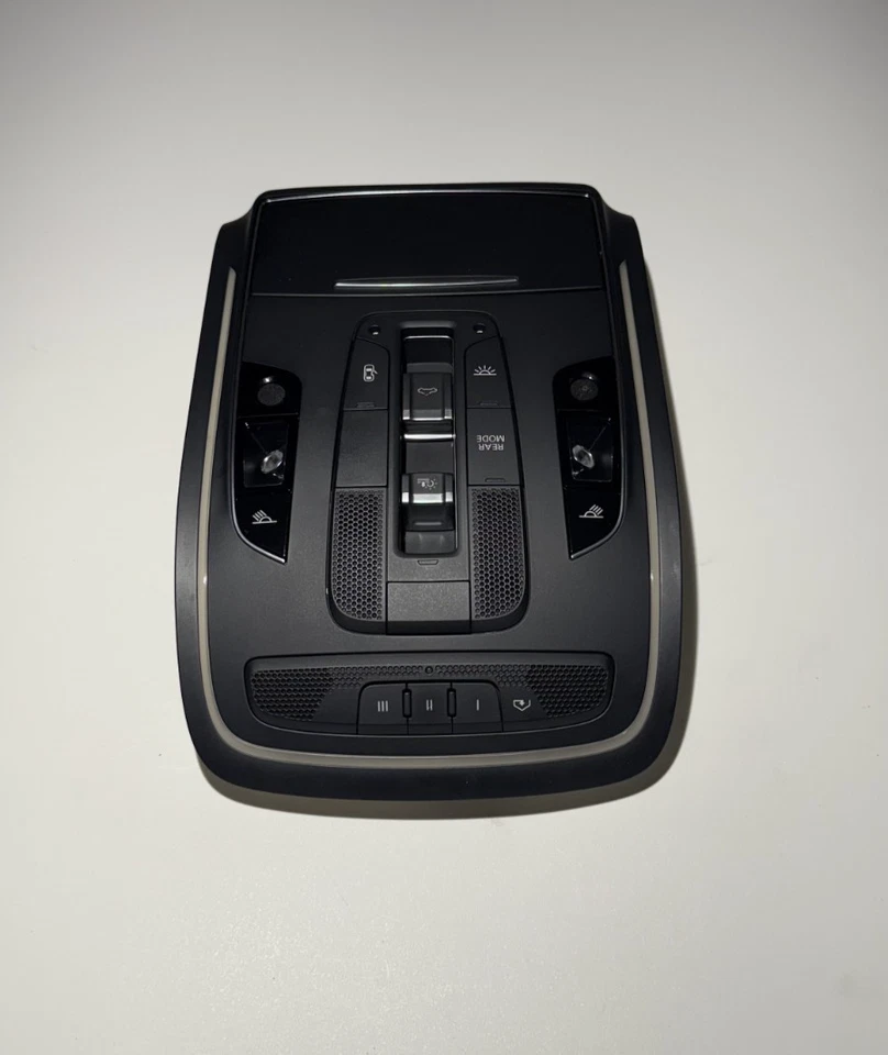 2011-2018 奥迪 A8 头盖控制台内部灯顶灯开关原始设备制造商 — 第 1/4 张图片