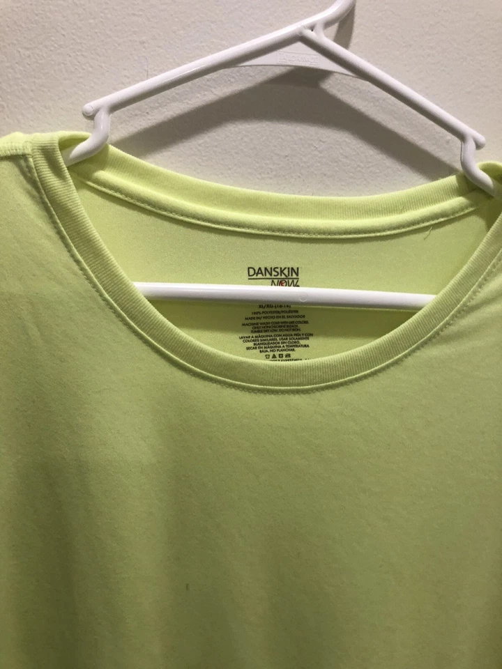 Camisa atlética Danskin Now amarilla semi ajustada manga larga para mujer XL (16-18) Foto 1 de 3