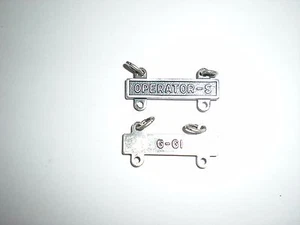 INSIGNIA DE CONDUCTOR DE PUNTERÍA DEL EJÉRCITO DE EE. UU. BARRA Q - OPERADOR S - OPERACIÓN MECÁNICA ESPECIAL - Imagen 1 de 1