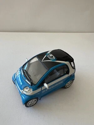 EDICOLA USATO 1:43 AUTO SMART POLIZIA ITALIANA - Immagine 1 di 2