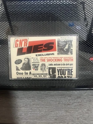 Guns N Roses / GN'R Lies Cassette Tape - 1988  GeffEn Records VG condition - Image 1 of 4
