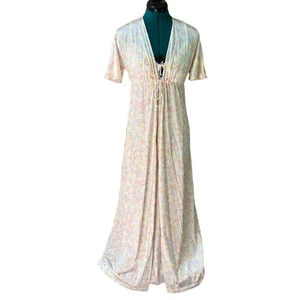 Vintage Vanity Fair Petite Floral Nightgown & Robe Nylon Tie Front Short Sleeve - Picture 1 of 13