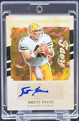 2021 Panini Mosaic Brett Favre Gridiron Greats Auto GG33 SP Cracked Ice Packers - Image 1 of 2
