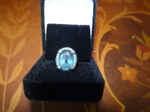 14 kt gold Ladies London Blue Topaz ring size 7 - Picture 1 of 8