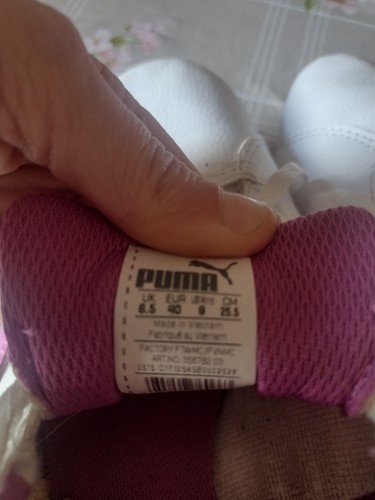 scarpe puma bianche e rosa