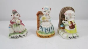 Lote de 3 Mini Premios Avon 1982 Pequeños Tesoros Miniatura Ratones Momentos Apreciados - Imagen 1 de 7